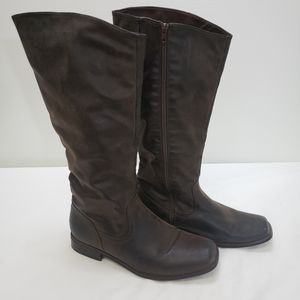 Pierre Dumas brown boots